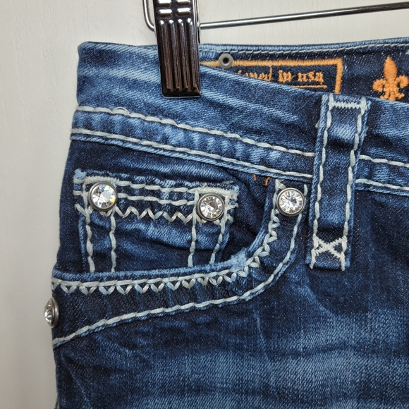 Rock Revival Donna Bootcut Low Rise Jeans Size 28 Distressed Denim - Picture 5 of 14